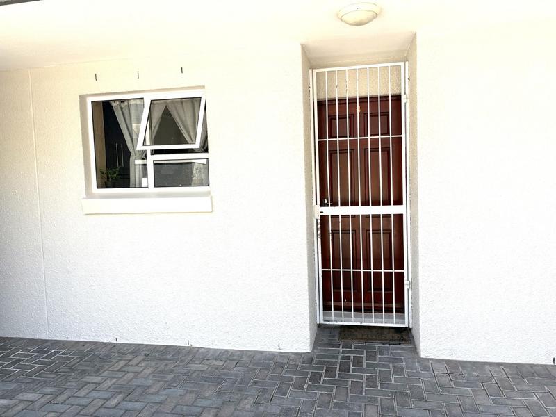 To Let 2 Bedroom Property for Rent in Bellville Western Cape